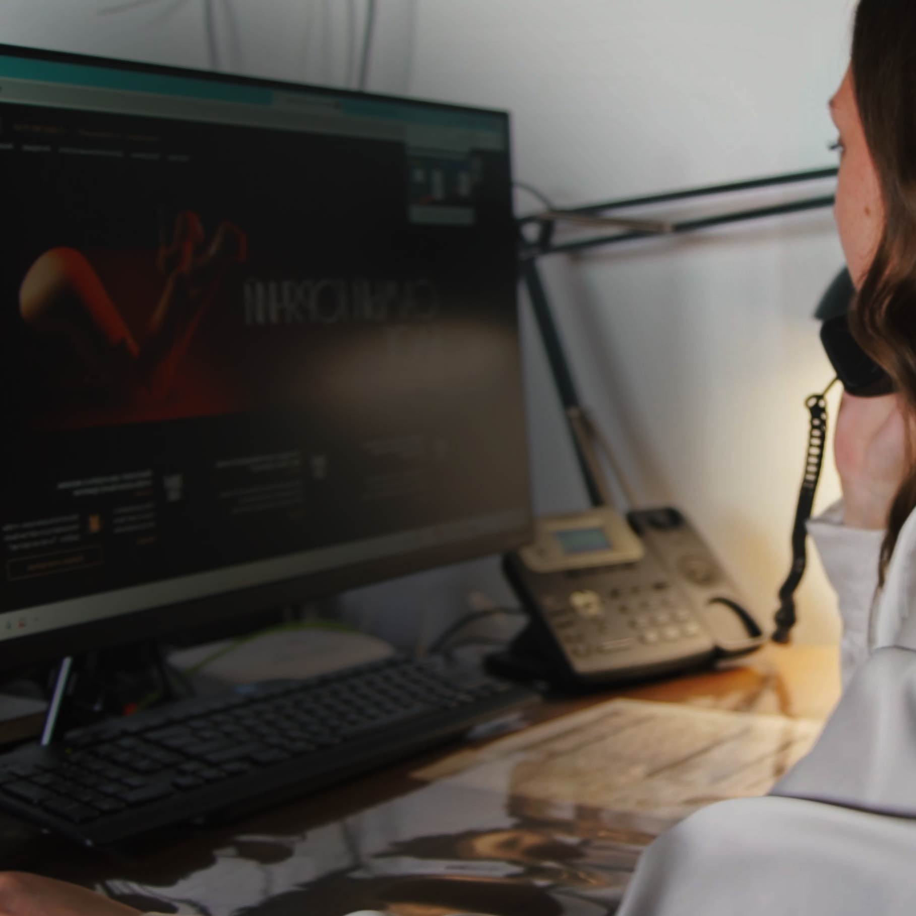 Оператор call-центра